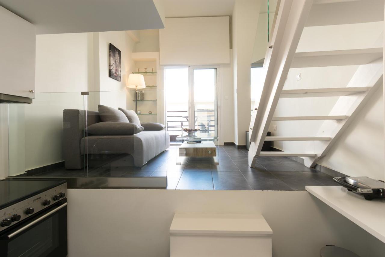 Luxury Studio Apartment In The City Center アイオス・ニコラオス エクステリア 写真