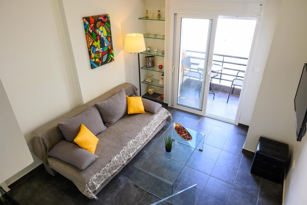 Luxury Studio Apartment In The City Center アイオス・ニコラオス エクステリア 写真