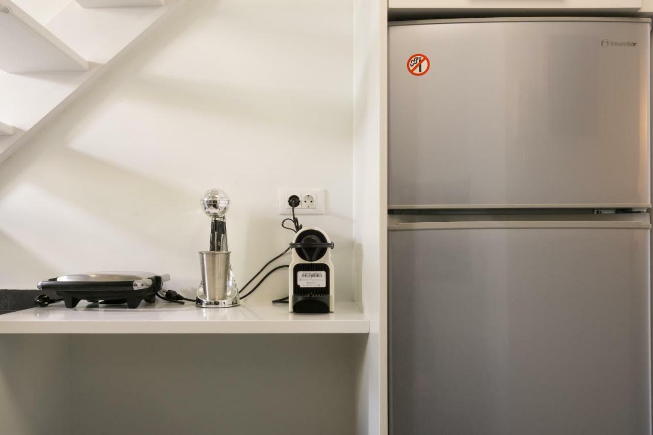 Luxury Studio Apartment In The City Center アイオス・ニコラオス エクステリア 写真