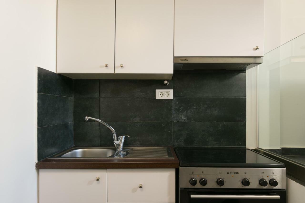 Luxury Studio Apartment In The City Center アイオス・ニコラオス エクステリア 写真