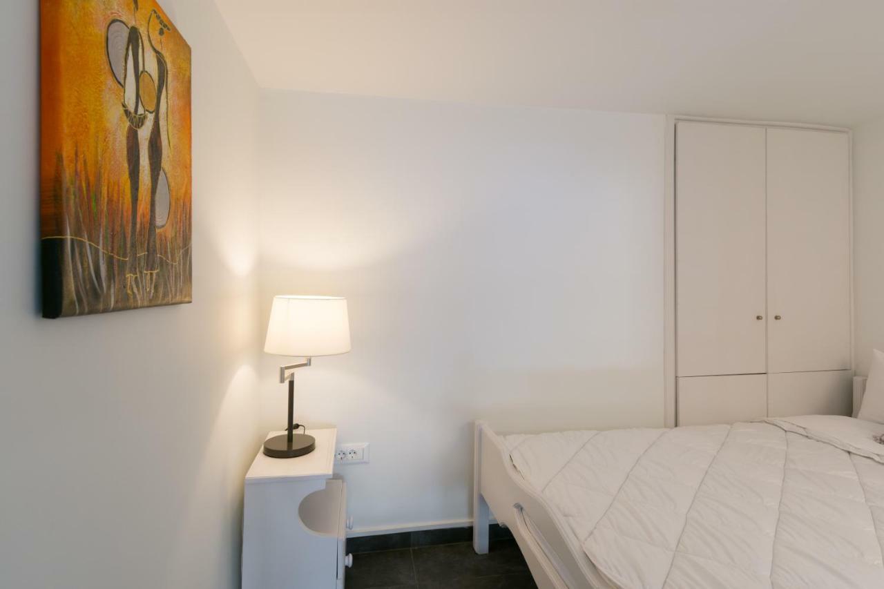 Luxury Studio Apartment In The City Center アイオス・ニコラオス エクステリア 写真